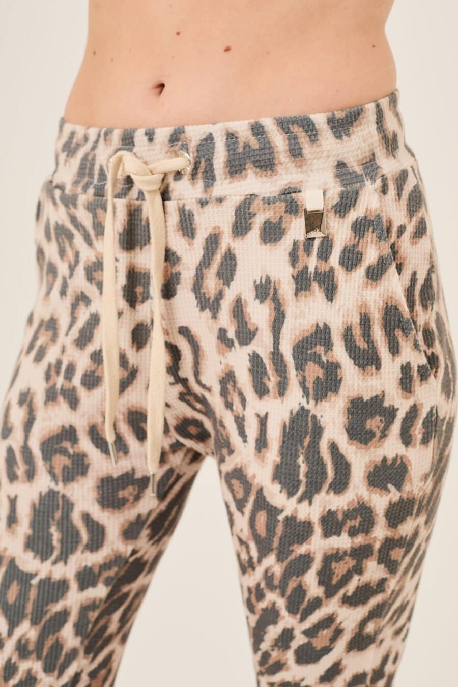 Babucha animal print de mujer de moda verano 2025