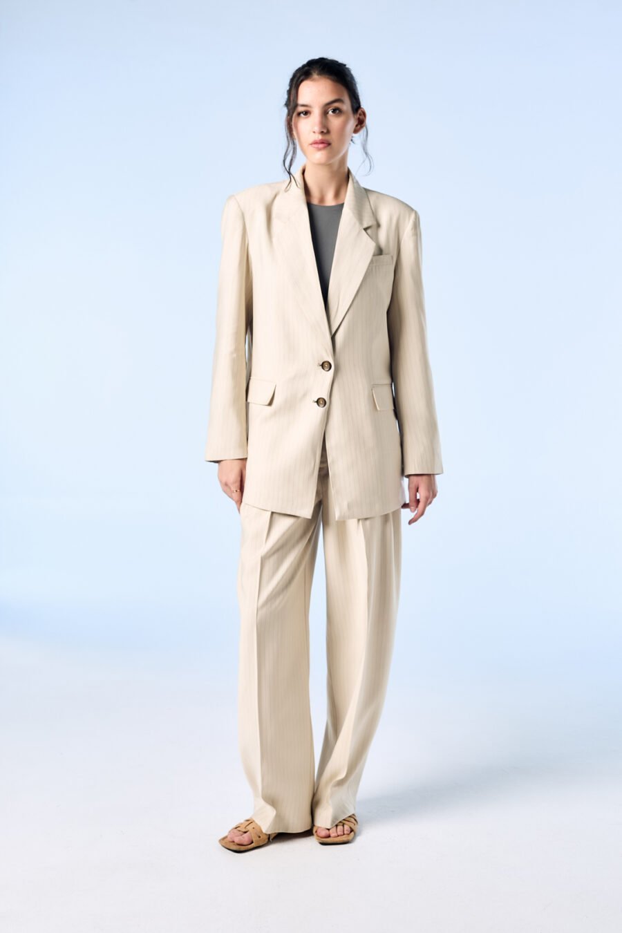 Blazer sastrero de mujer de moda verano 2025