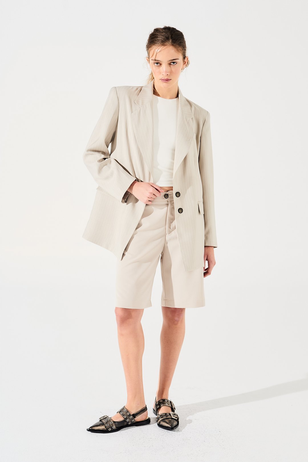 Blazer sastrero de mujer de moda verano 2025