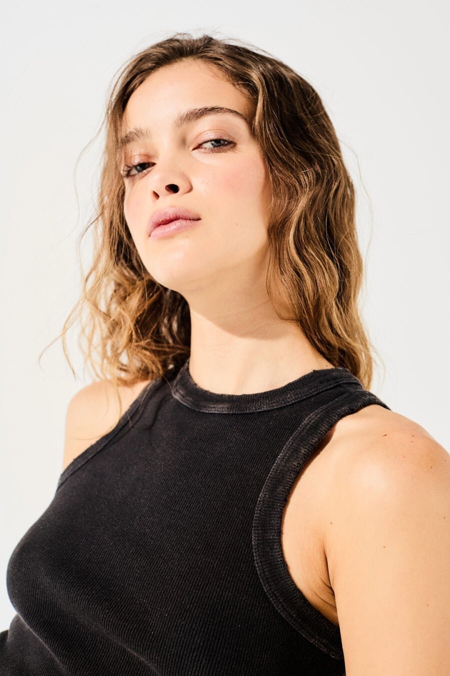 Musculosa de mujer ropa de moda verano 2025