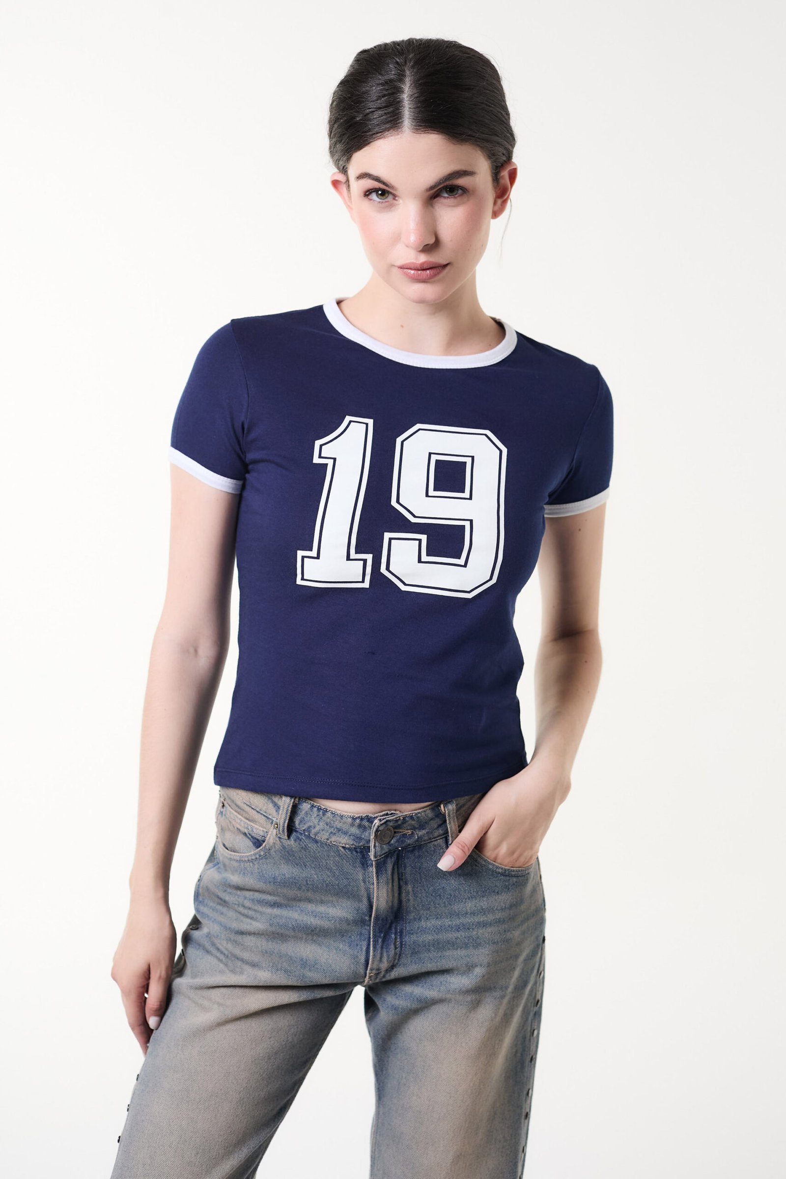 Remera de mujer ropa de moda invierno 2025