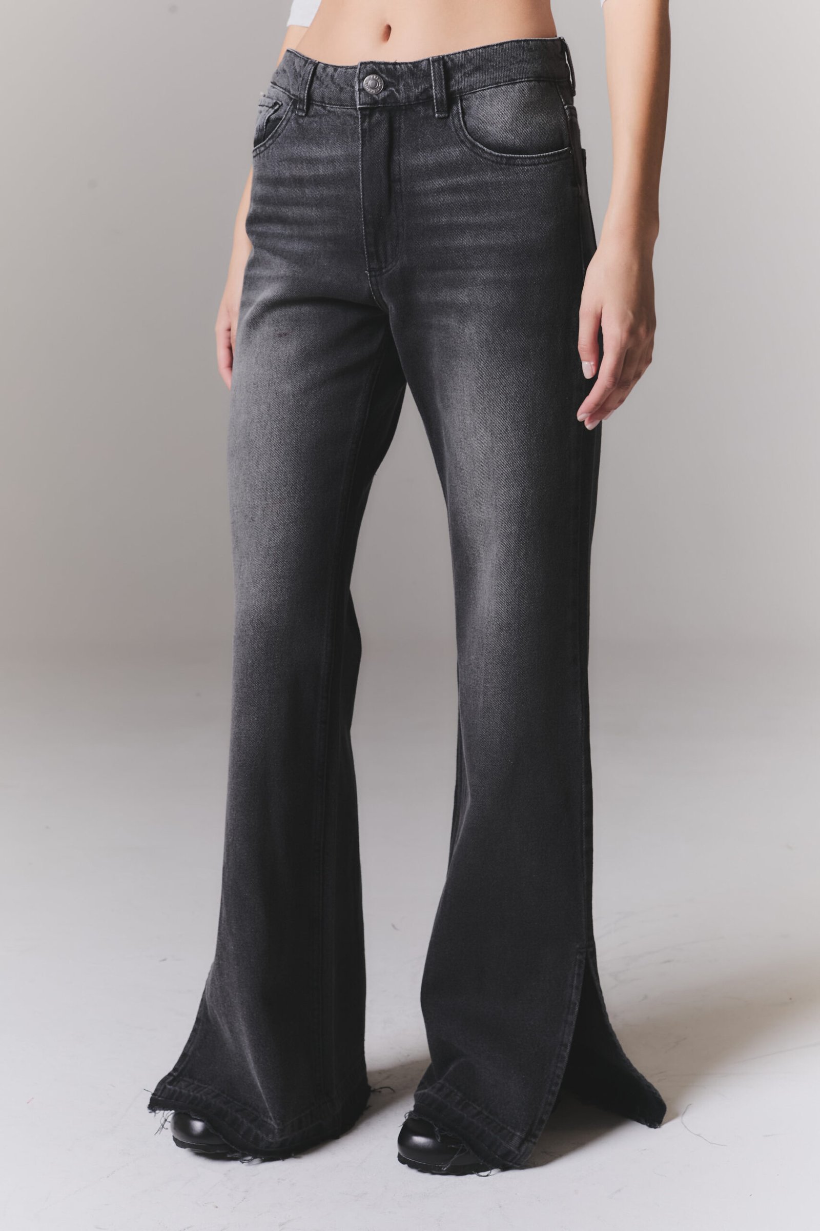 jean de mujer de moda invierno 25