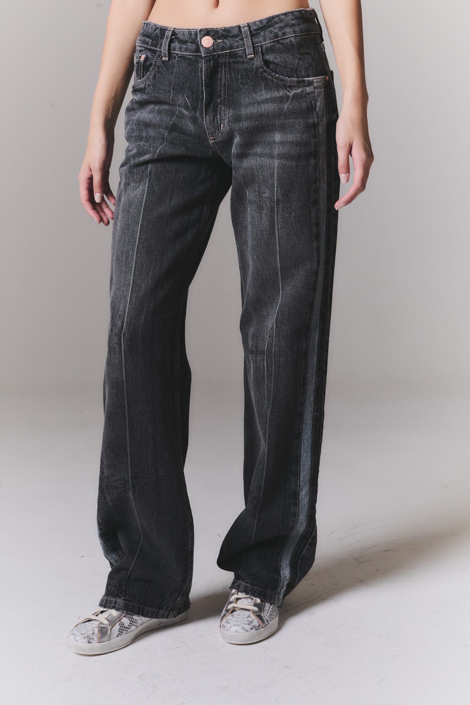 Jean de mujer ropa de moda invierno 2025