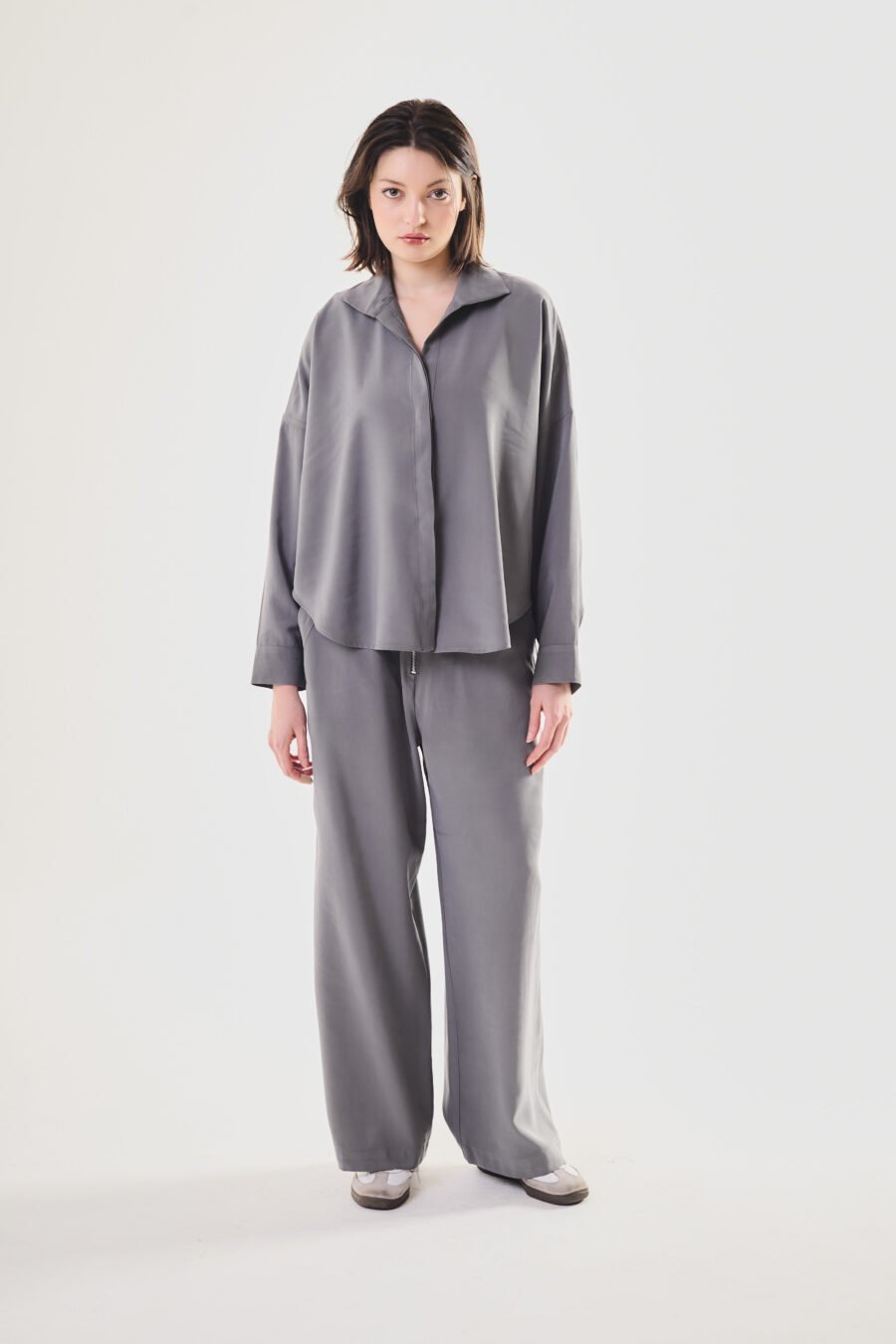 Pantalón de mujer ropa de moda invierno 2025