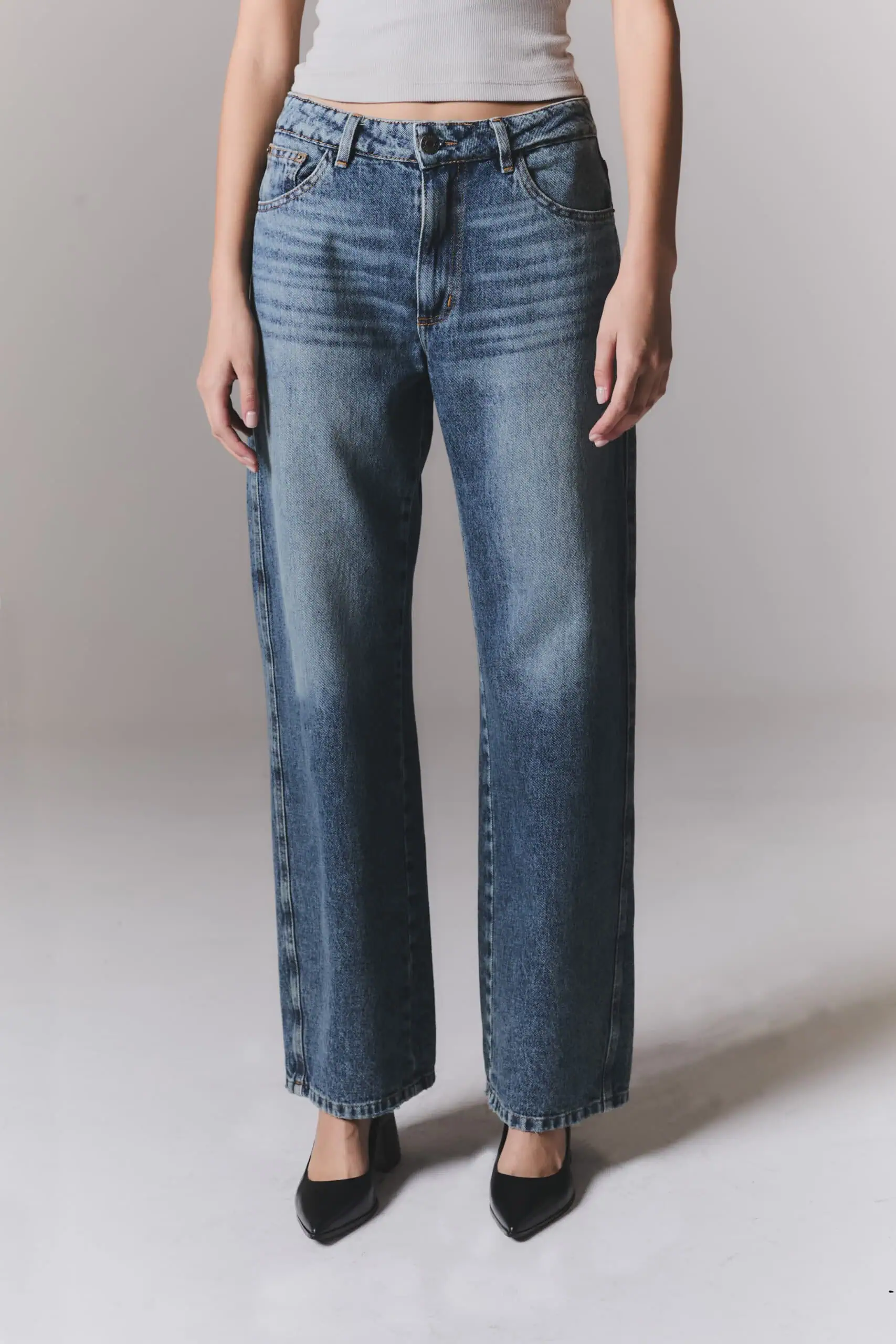 Jean 12458