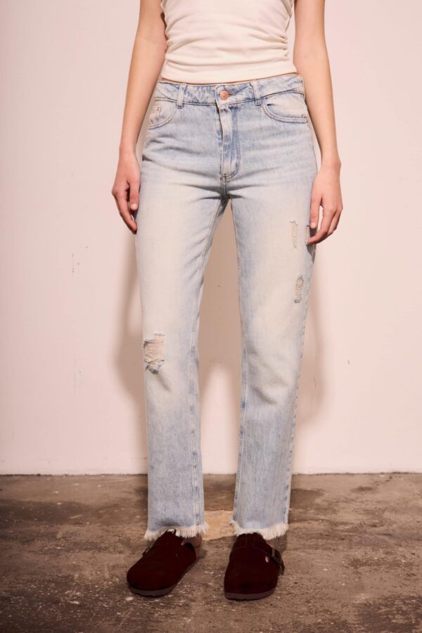 Jean 12026