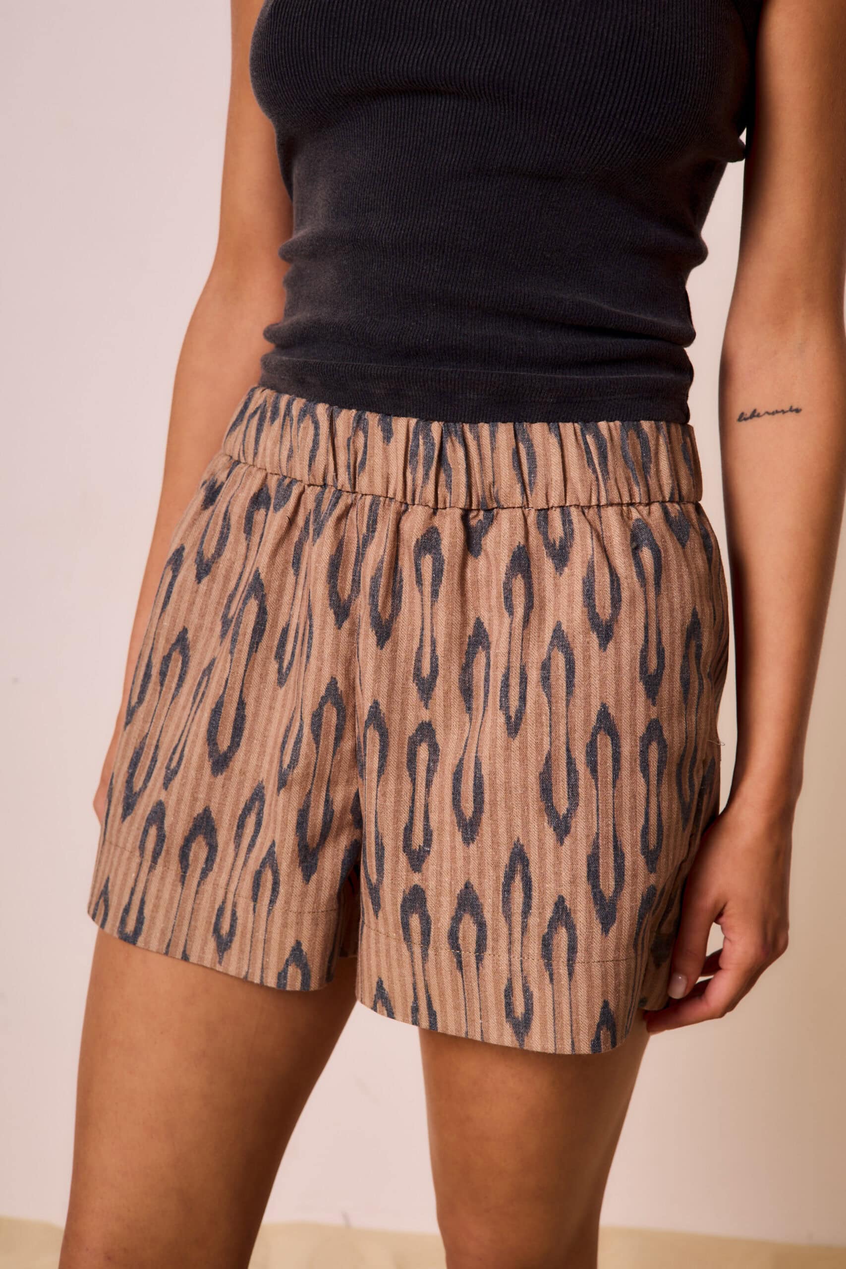 Short 26251