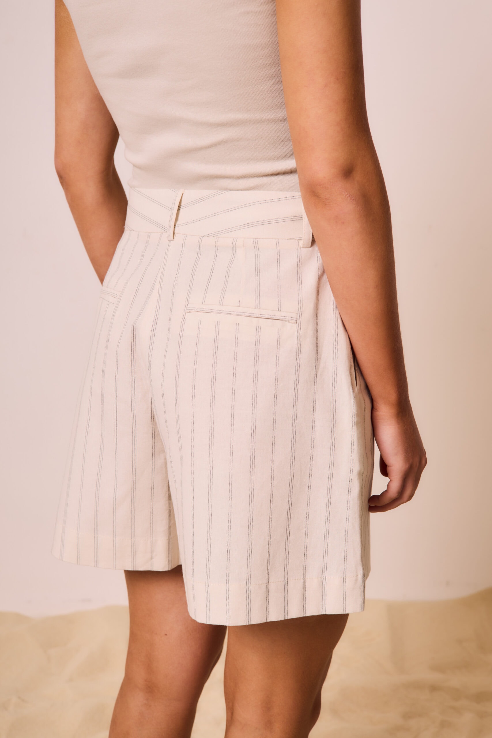 Short 26083 - Imagen 5