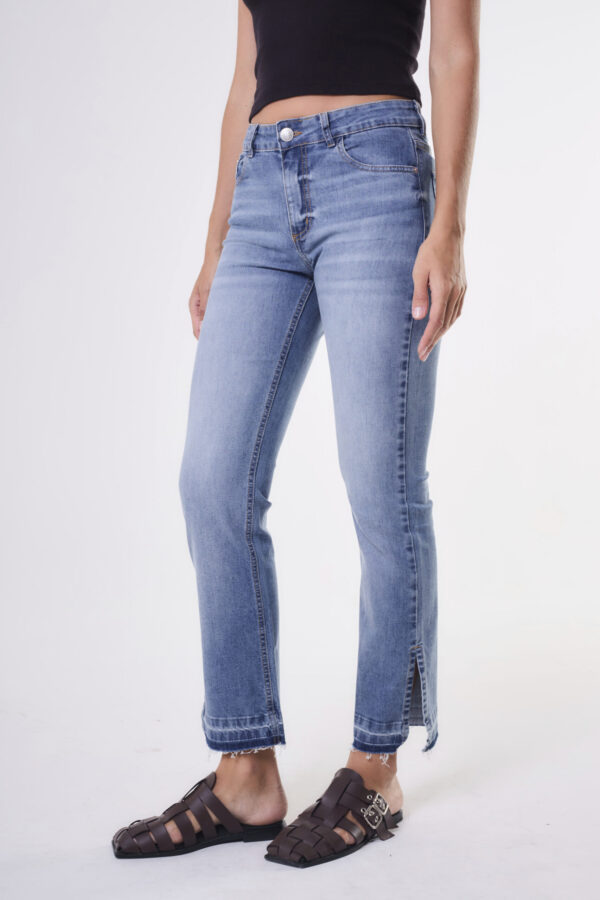 Jean 16012