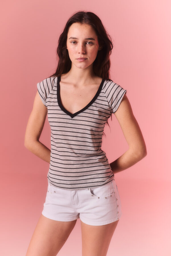Remera KT006