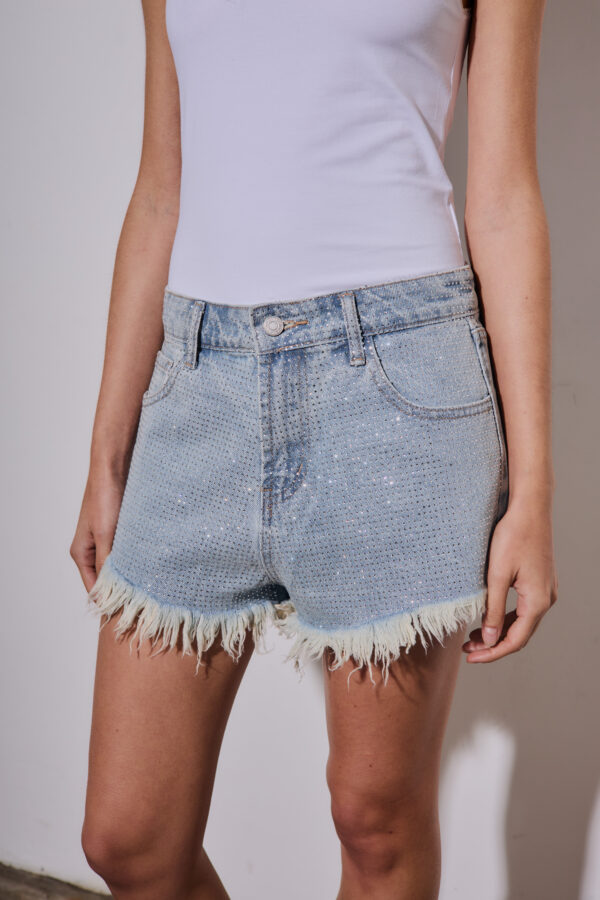 Short 3022