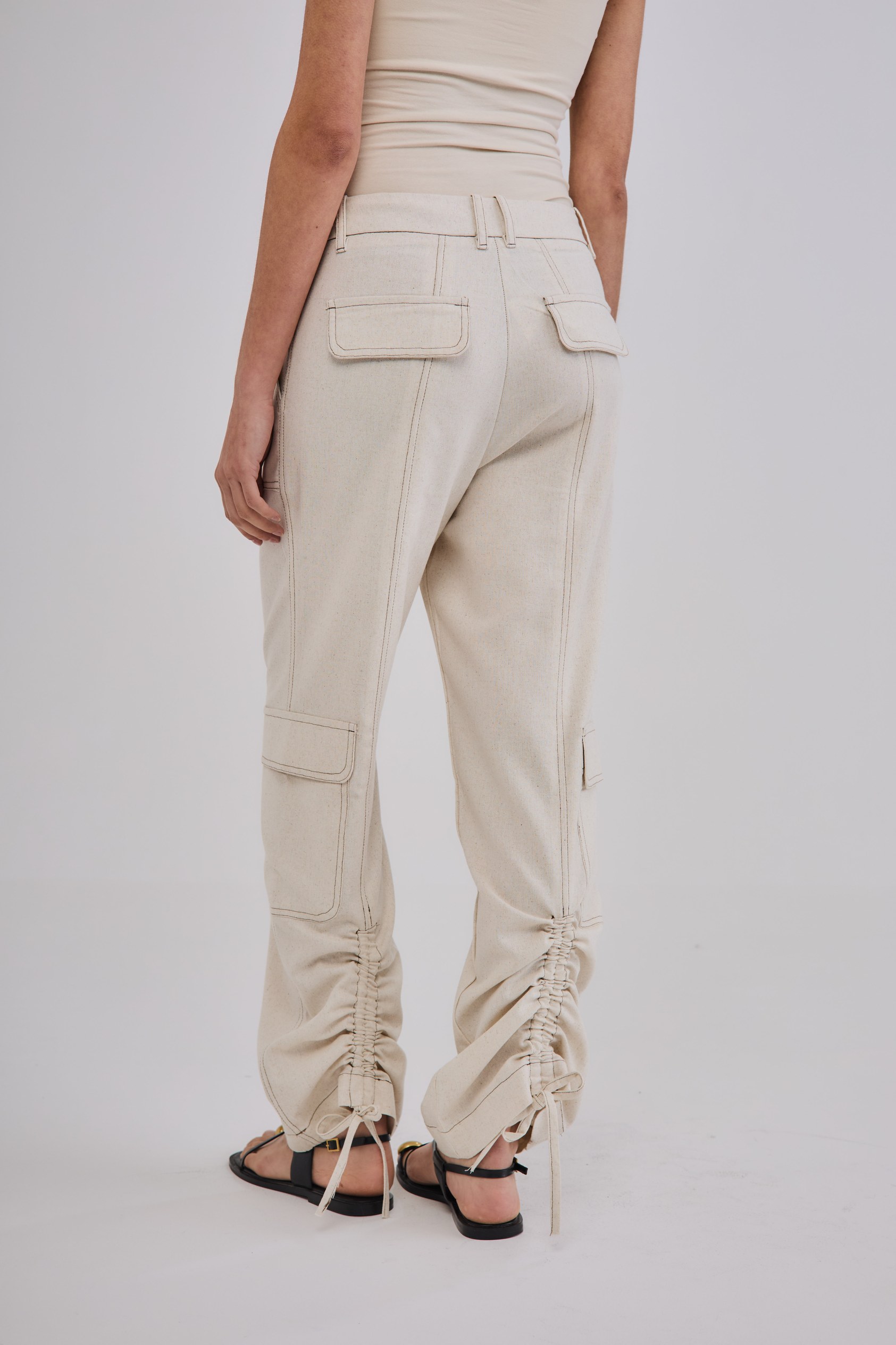 Pantalón 27015